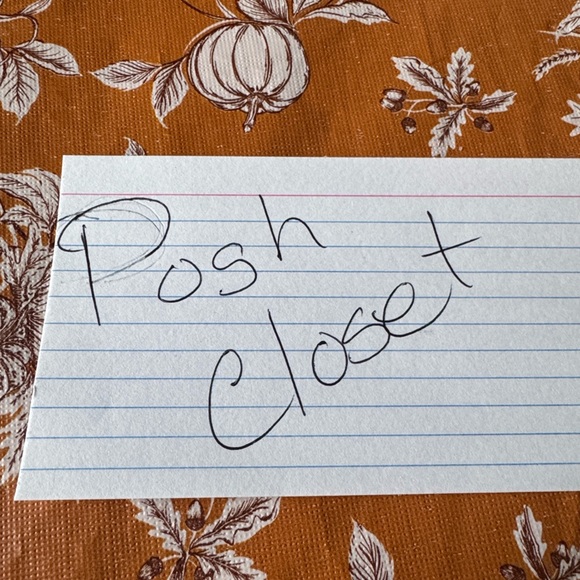 Vintage Fento Amberina  Glows Glass Vase Ruffle Edge Glows Pedestal Base Roses - Picture 7 of 10